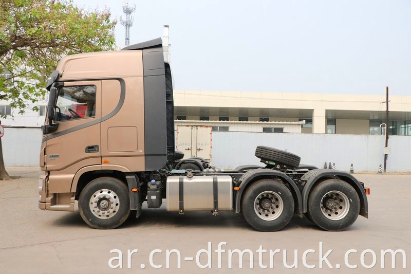 dongfeng-kx-6x4-tractor-truck-side-view